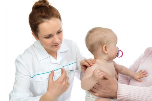 Trẻ dưới 9 tháng tuổi vẫn có thể tiêm phòng khi có chỉ đạo của chương trình tiêm chủng mở rộng