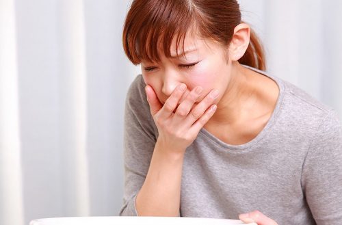 Khi mang bầu, bà bầu thường rất nhạy cảm với mùi 